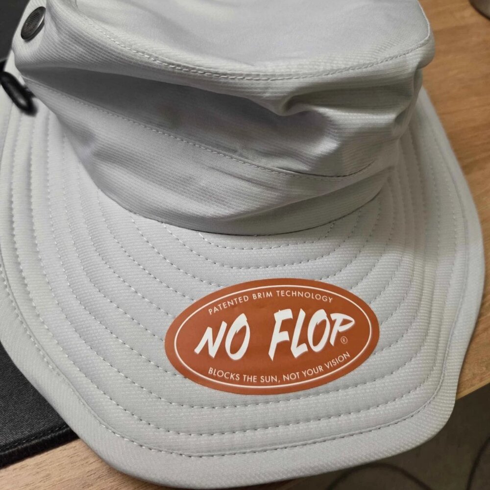 Shelta Osprey v2 Sun Hat, NWOT (New without Tags) Size Small